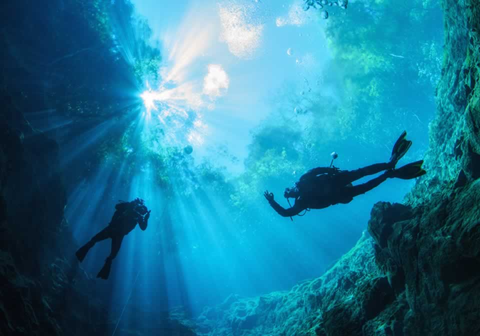 Lagoa Misteriosa em Bonito